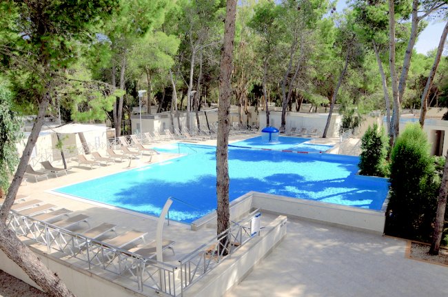 Sira Resort, piscine